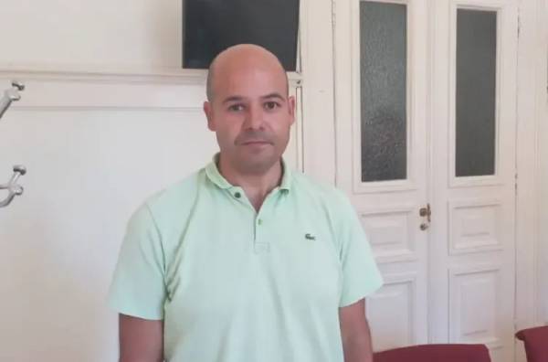 Ρωσία: «Υπάρχει ένας πολιτισμικός πόλεμος που διεξάγεται εναντίον του ίδιου του λαού»- Ilya Budraitskis