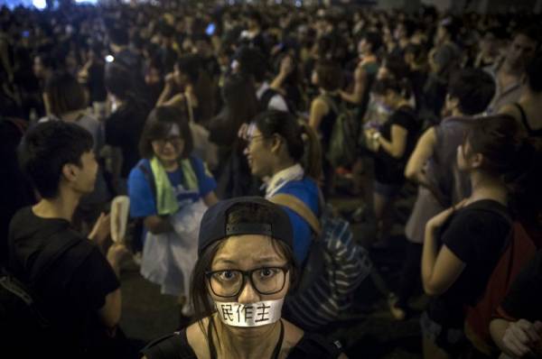 Πρόκληση: στο Χονγκ Κονγκ, τα δημοκρατικά δικαιώματα απειλούνται περισσότερο από ποτέ!