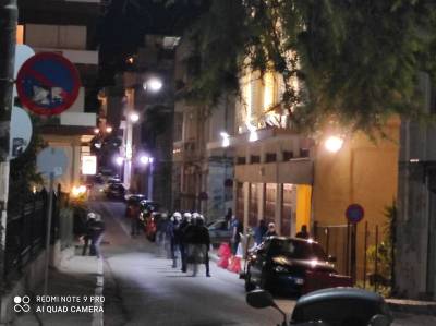 Για την επίθεση της αστυνομίας στην Πάτρα και τον αποκλεισμό του κοινωνικού κέντρου ′′ Epi ta proso ′′