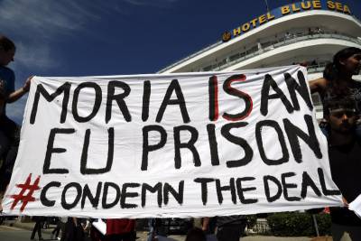 Έκθεση των γιατρών χωρίς σύνορα για τους εγκλωβισμένους στα νησιά πρόσφυγες