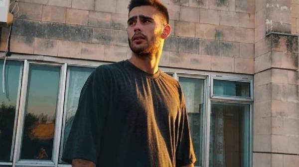 Οργή ενάντια στη πολεμική μηχανή του Πούτιν -από τον Simon Pirani.