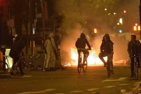 #JusticeforCharles: Άγριες συγκρούσεις στο Λονδίνο ύστερα από τη δολοφονία νεαρού από την αστυνομία