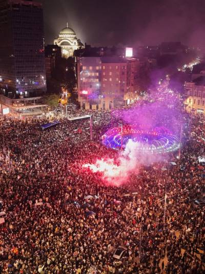 Μετά την ήττα του Βούτσιτς, η Σερβία χρειάζεται μια συμμαχία εργατών-φοιτητών