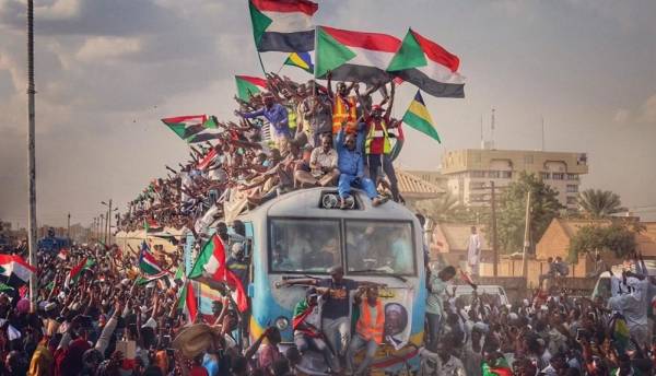 Η επανάσταση στο Σουδάν, ούτε ηττημένη ούτε νικηφόρα