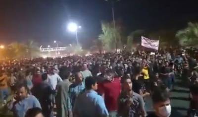 Ιράν: Νέο κύμα μαζικών διαδηλώσεων και απεργιών