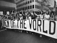 8 Μάρτη δε γιορτάζουμε! Βγαίνουμε στο δρόμο και αγωνιζόμαστε! Διαδήλωση 7μμ ΠΛ. ΛΙΟΝΤΑΡΙΩΝ-Ηράκλειο Κρήτης