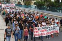 ΟΧΙ στο ΞΕΠΟΥΛΗΜΑ του ΟΛΠ - ΣΥΓΚΕΝΤΡΩΣΗ 17/2, 11:30 Πλ. Κλαυθμώνος / Παν-λιμενική απεργία 16-17/2