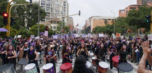 4η Διεθνής: 8 Μάρτη, οι γυναίκες κατά της ακροδεξιάς!