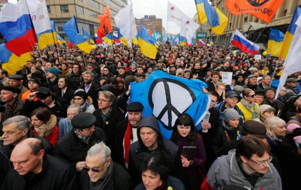 Ανακοίνωση της Σύνταξης της εφημερίδας «Η ΚΟΚΚΙΝΗ» για την πολεμική αναμέτρηση που κλιμακώνεται στην Ουκρανία