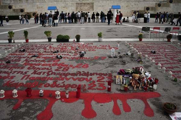Συγκέντρωση Διαμαρτυρίας - όχι στην τροπολογία που απαγορεύει τις συγκεντρώσεις στο Σύνταγμα: Τρίτη 21/10, 19:00