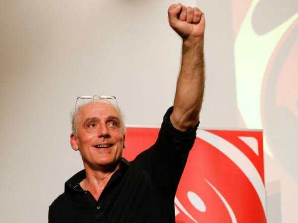 Γαλλία: «Άνοιξη ενότητας απέναντι στον κίνδυνο της ακροδεξιάς»