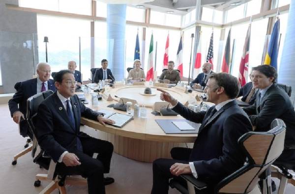 G7: Θα διατηρηθεί ή όχι η αναστολή των πληρωμών του ουκρανικού χρέους; Éric Toussaint