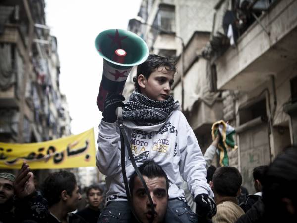 Για τη συριακή Δημοκρατική και Επαναστατική Αντιπολίτευση. Συνέντευξη στο Radio Zamaneh