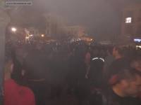 Ακροδεξιοί δολοφόνοι και Χούλιγκαν επιτίθενται σε Πρόσφυγες στην Πλατεία Σαπφούς