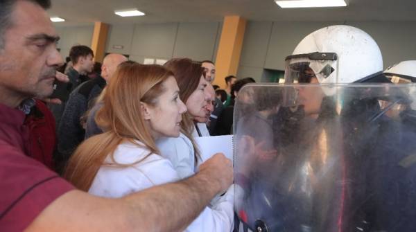 Παρεμβάσεις Κινήσεις Συσπειρώσεις στο Δημόσιο: στηρίζουμε τον αγώνα των εργαζομένων του Γενικού Κρατικού Νοσοκομείου Νίκαιας