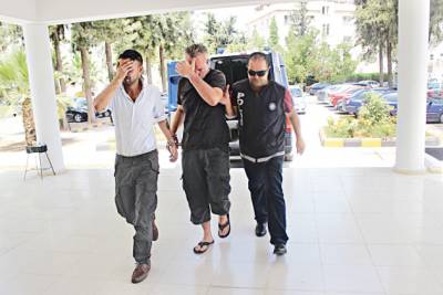 Οι ακροδεξιοί... «σωτήρες» της Ευρώπης έγιναν ρεζίλι