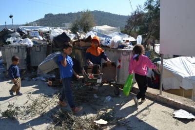 20 ΜΚΟ ζητούν απεγκλωβισμό προσφύγων από τα νησιά, ανησυχούν για το χειμώνα και καταγγέλουν τις συνθήκες