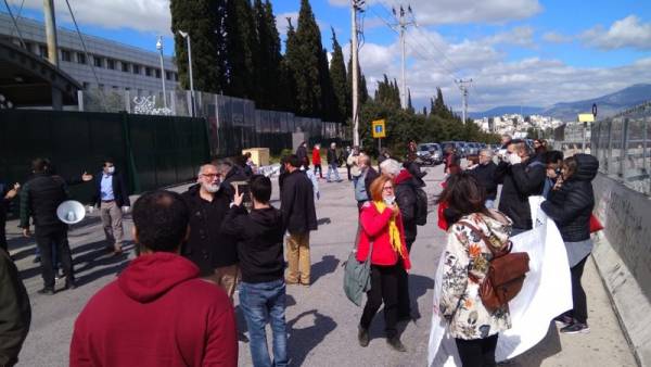 Δήλωση των εκπροσώπων των Παρεμβάσεων στα ΔΣ της ΟΛΜΕ και της ΔΟΕ για τις κινητοποιήσεις των εκπαιδευτικών σωματείων στις 16/4