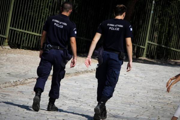 Για την επιβολή απαγόρευσης κυκλοφορίας: αντισυνταγματικός ο περιορισμός δικαιωμάτων.