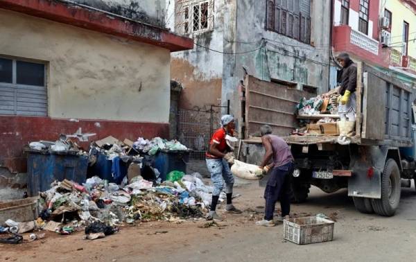 Οι αυξανόμενες απειλές του Τραμπ κατά της Κούβας - Συνέντευξη με τον Samuel Farber