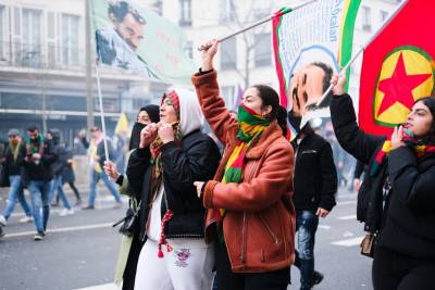 Οι Κούρδοι της Γαλλίας εξεγείρονται εξαιτίας των ατιμώρητων ρατσιστικών επιθέσεων επί σειρά ετών