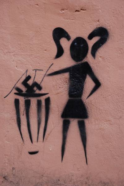 ΚΥΡΙΑΚΗ 22/10, 5μμ, στο Σύνταγμα Ενάντια στο φασισμό και την τρανσφοβία