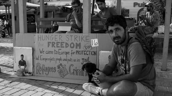Η ζωή του πρόσφυγα απεργού πείνας Behrooz Arash βρίσκεται σε κίνδυνο #MoriaHungerStrike