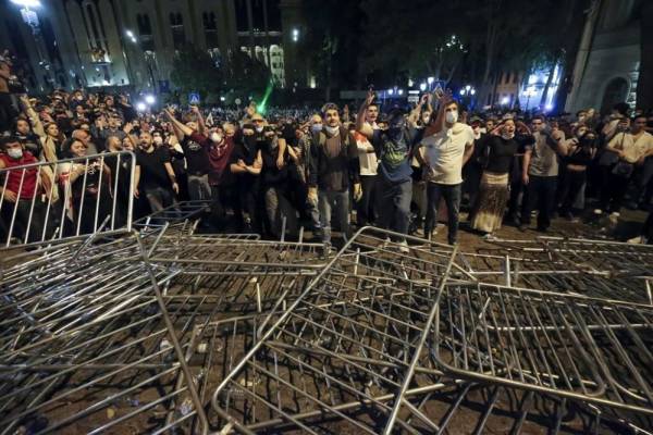 Αντίσταση στον αυταρχισμό στον Καύκασο