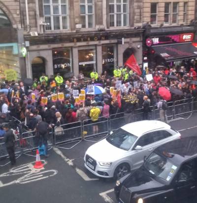 Κατσαρίδες πόλης