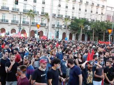Κάλεσμα οργανώσεων σε νέα διαδήλωση ενάντια στον αυταρχικό νόμο, Πέμπτη 16/7, 7 μμ, Προπύλαια