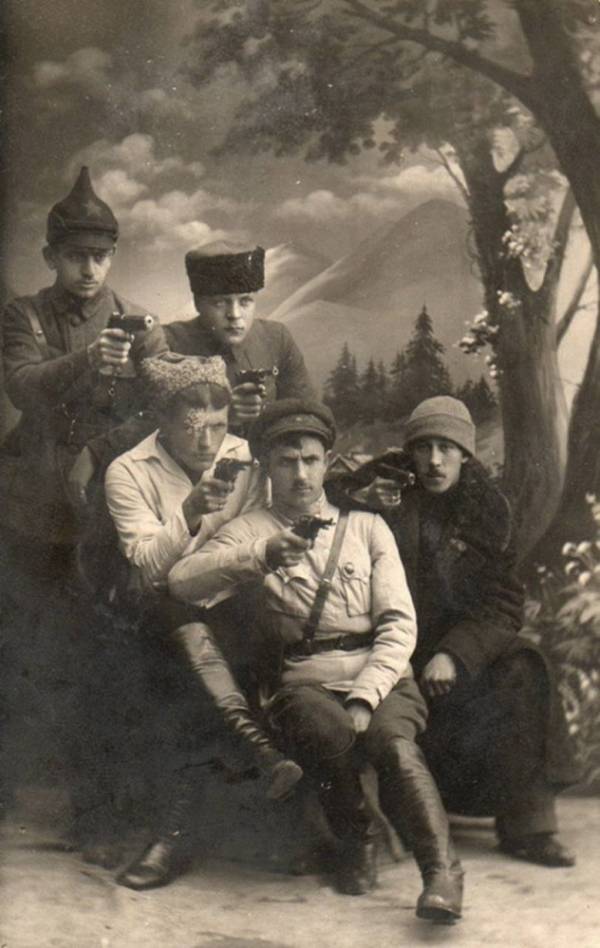 Μυστικότητα και επανάσταση: Μια απάντηση στον Τρότσκι