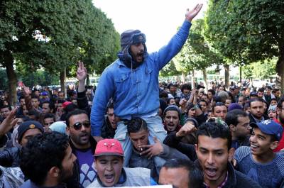 Τυνησία: Διαδηλώσεις των ανέργων