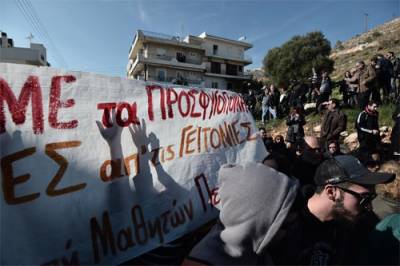 Σύλλογος Εκπαιδευτικών Π.Ε. “Νίκος Πλουμπίδης”: Να σταματήσει άμεσα κάθε απόπειρα δίωξης συναδέλφων επειδή έκαναν μάθημα σε προσφυγόπουλα