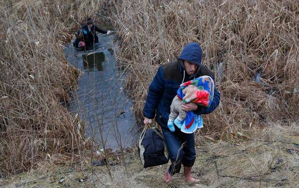 Δήμαρχος στην Ουγγαρία επικροτεί το κυνήγι των προσφύγων