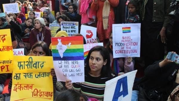 Μαζική έκρηξη εναντίον της τροποποίησης της νομοθεσίας για την ιθαγένεια στην Ινδία