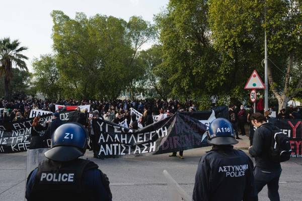ΩΣ ΔΑΜΕ! Η ΑΛΛΗΛΕΓΓΥΗ ΤΟ ΟΠΛΟ ΜΑΣ ΕΝΑΝΤΙΑ ΣΤΗΝ ΚΑΤΑΣΤΟΛΗ ΤΟΥΣ
