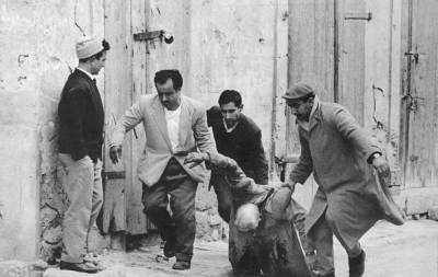 Ελληνοκύπριοι εθνικιστές έθαψαν σκοτωμένους και ζωντανό Τουρκοκύπριο το 1963