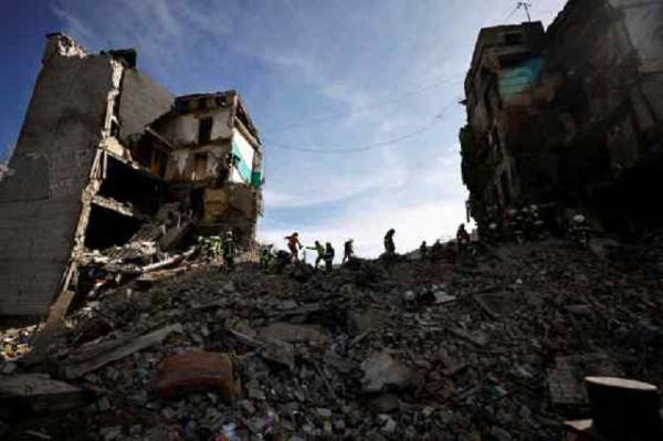 Τι κάνει πουτινιστές και πουτινίζοντες να συνεχίζουν τις πιο άθλιες παραδόσεις της διεθνούς αριστεράς ; του Γιώργου Μητραλιά