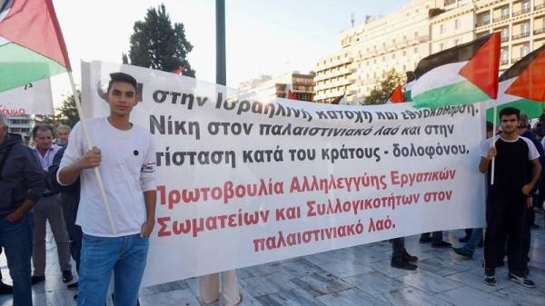 Το κρουαζιερόπλοιο «Crown Iris» είναι ανεπιθύμητο στον Πειραιά! Όλες και όλοι Πέμπτη 14 Αυγούστου 2025 στο λιμάνι!