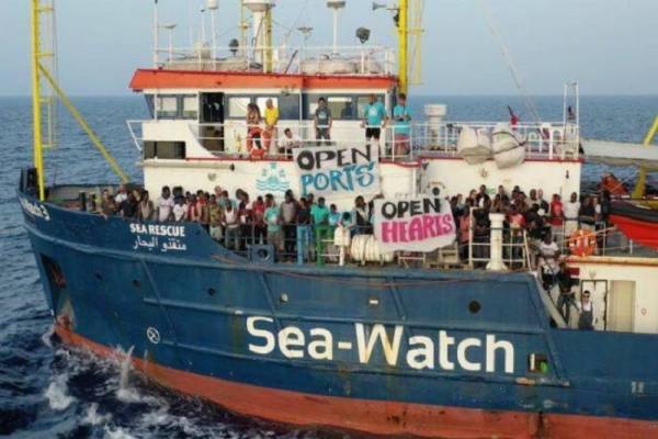 Κατάσχεση του διασωστικού πλοίου Sea Watch 3 από τις ιταλικές αρχές