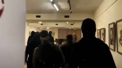 Κοινή ανακοίνωση ΝΑΡ/Ελλάδα και Σοσιαλιστικής Αυγής (Socijalisticka Zora-Agimi Socialist)/Β.Μακεδονία για την επίθεση της Χρυσής Αυγής σε πολιτιστικό χώρο