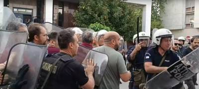 ΚΕΔΔΑ: Αθώοι μεν-κρατούμενοι δε οι 9 πρόσφυγες επιζώντες της Πύλου