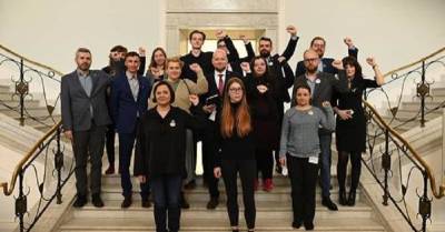 "Η Αριστερά στη Δύση πρέπει να ξανασκεφτεί" Σημειώσεις για τον πόλεμο, από το Κίεβο - μια συζήτηση με τον Taras Bilous